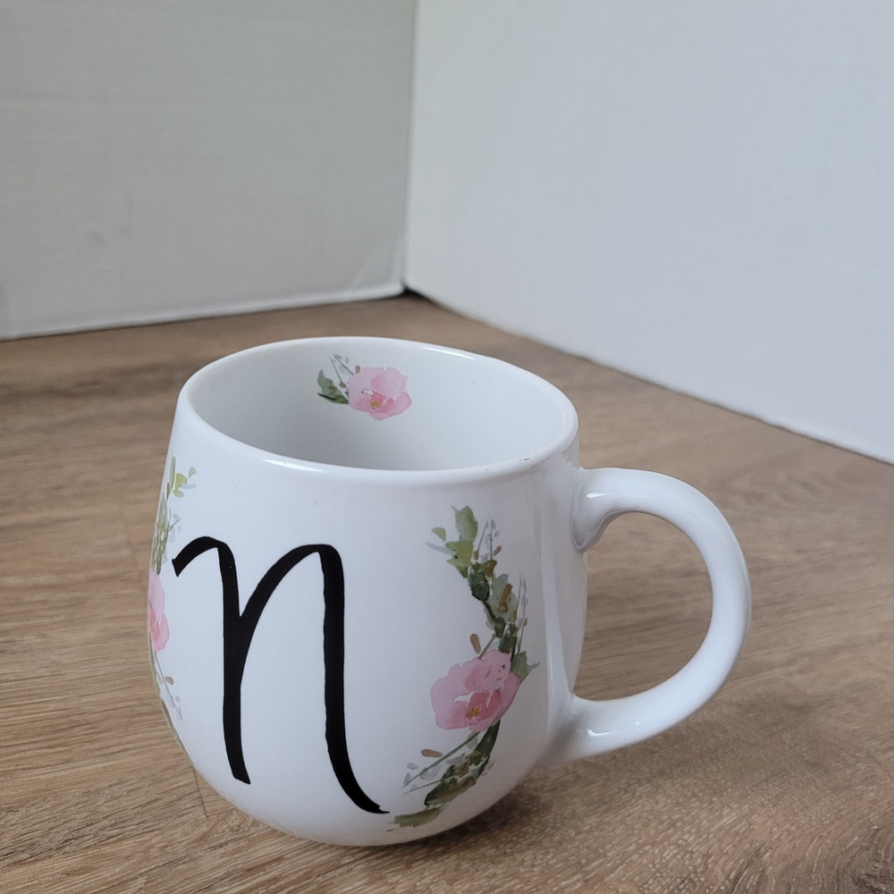 Prima Design - Gorgeous N, Pink Rose Coffee Tea Cocoa Mug - Picture 2 of 8
